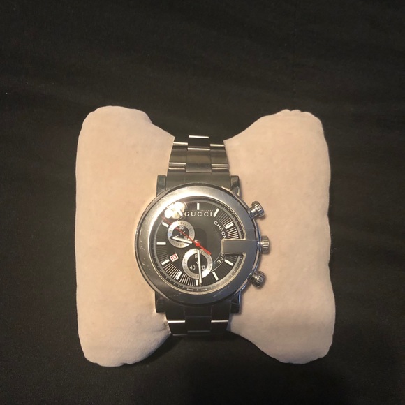 Gucci watch - Picture 3 of 3